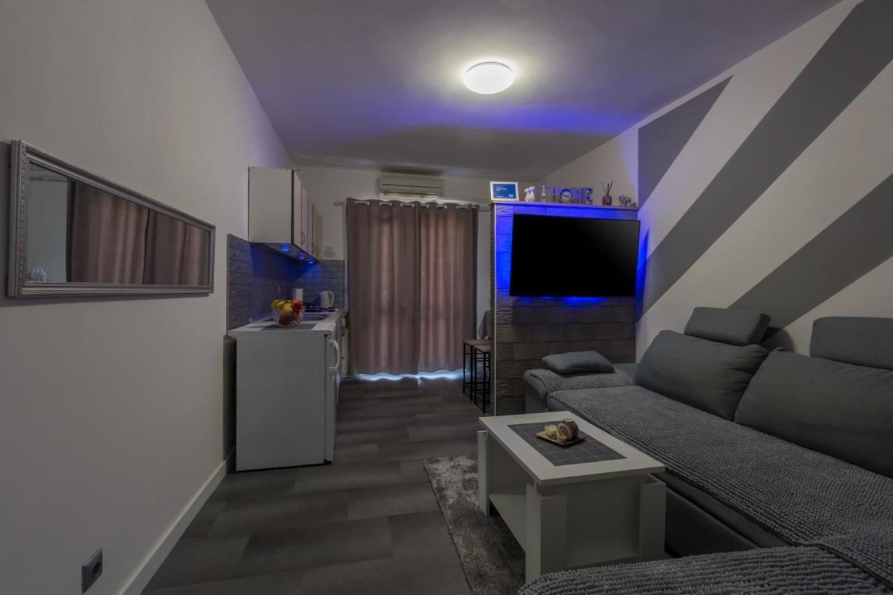 Apartment 50 Shades Of Grey פורץ מראה חיצוני תמונה